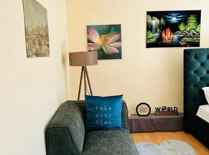 Apartment New Baazar Escape