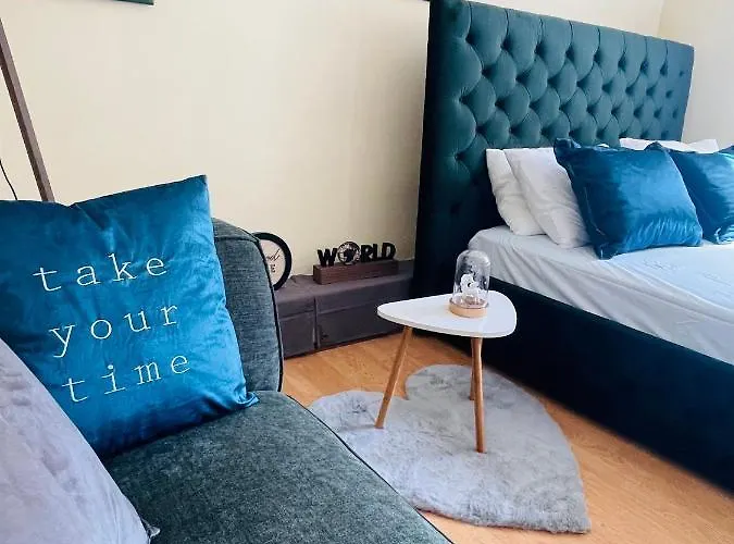 New Baazar Escape Apartment